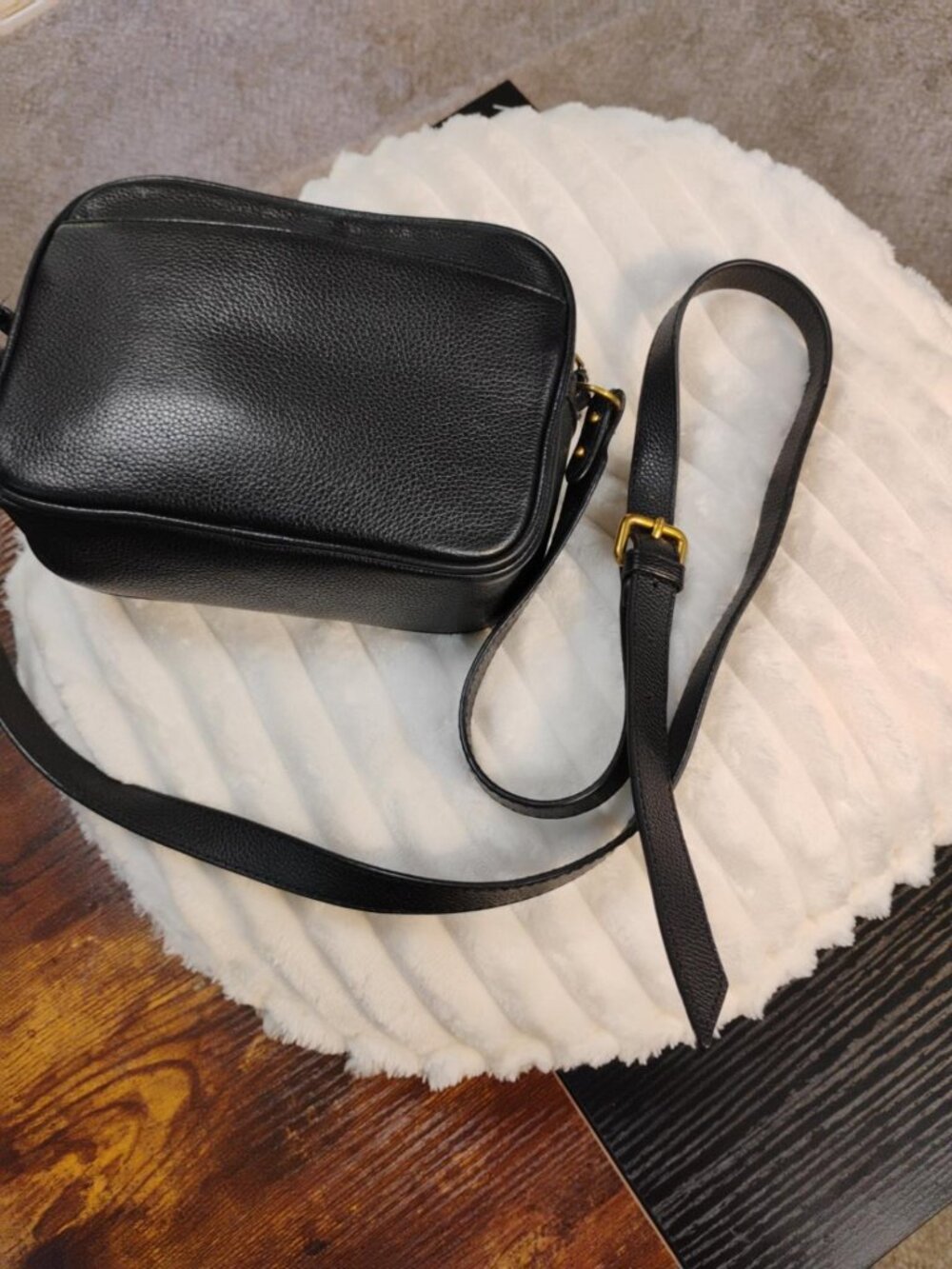 J.Crew AW047 Black Pebbled Leather Camera Crossbody Bag